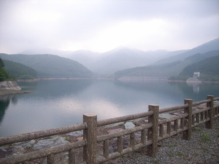 大菩薩湖